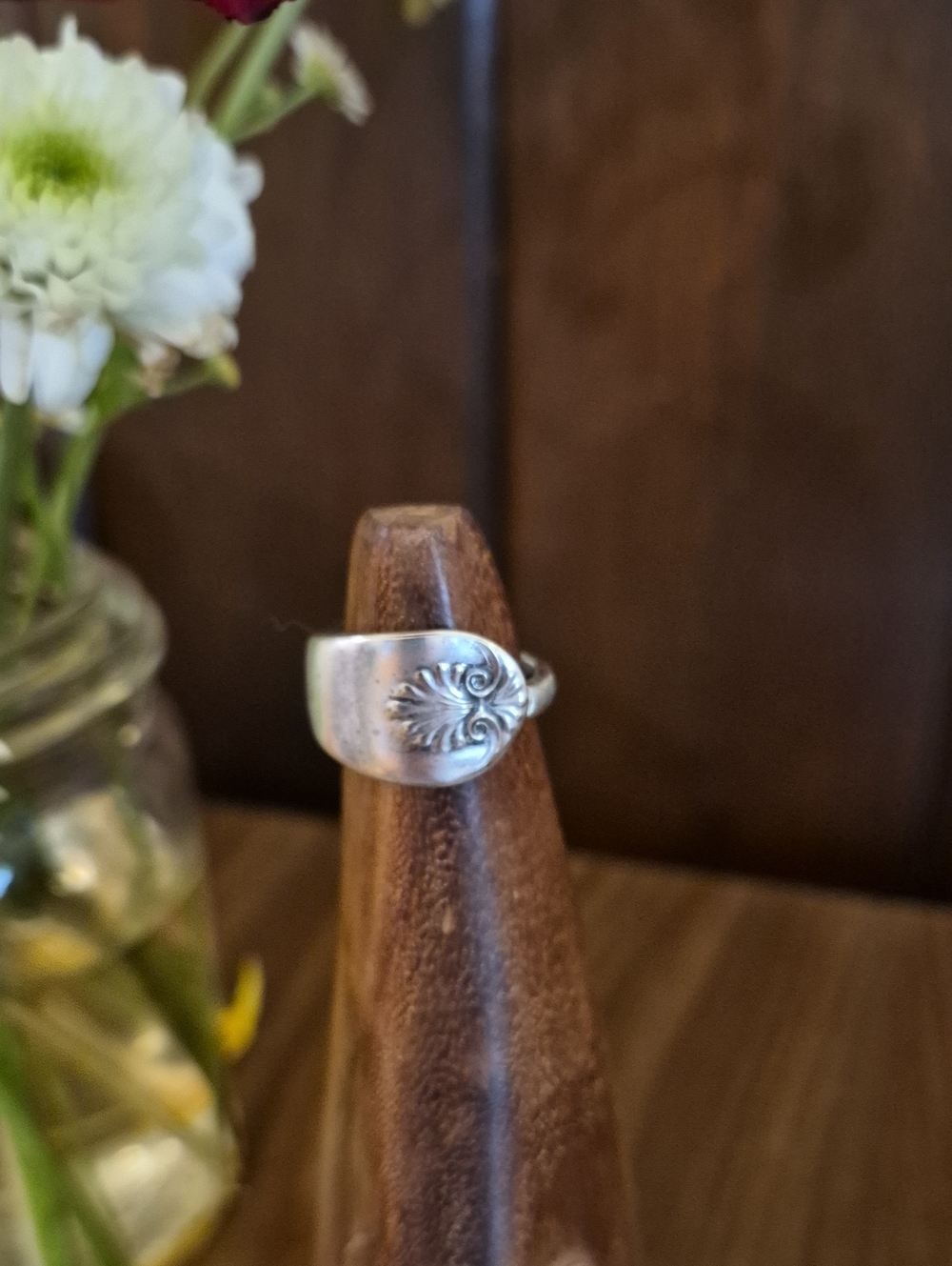 Silver Plate Tone Fan Engraved Spoon Ring - Silver